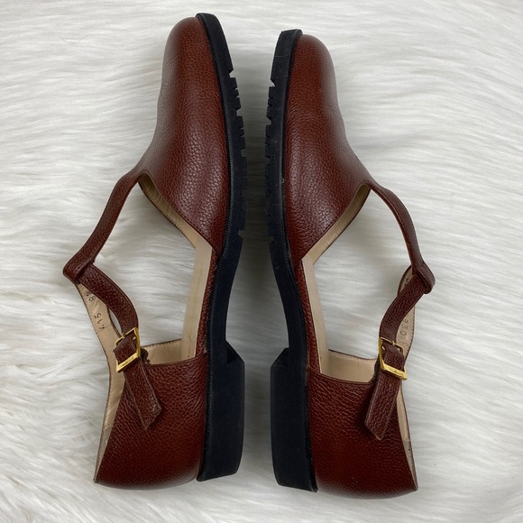 Salvador Ferragamo Leather T Strap Shoes Size 8.5 - Picture 4 of 8